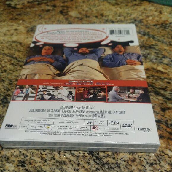 BORED TO DEATH THE COMPLETE THIRD SEASON DVD 2-DISC -2012, HBO -TED DANSON -NEW - Picture 5 of 6